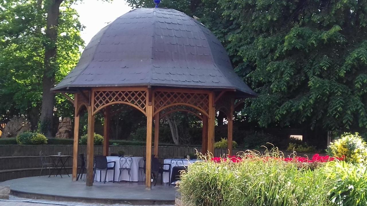 Caudry Le Manoir De La Mantille מראה חיצוני תמונה