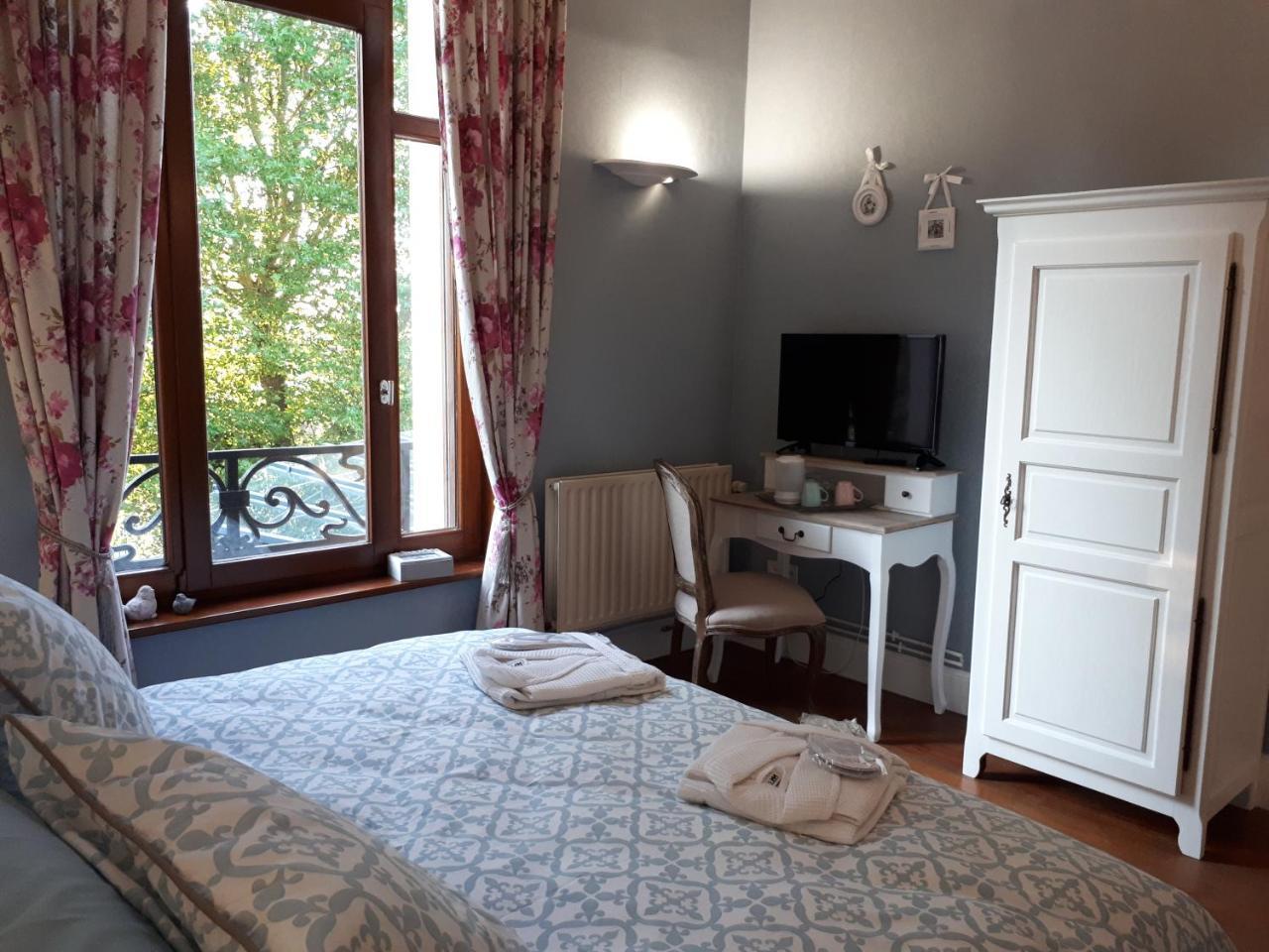 Caudry Le Manoir De La Mantille מראה חיצוני תמונה